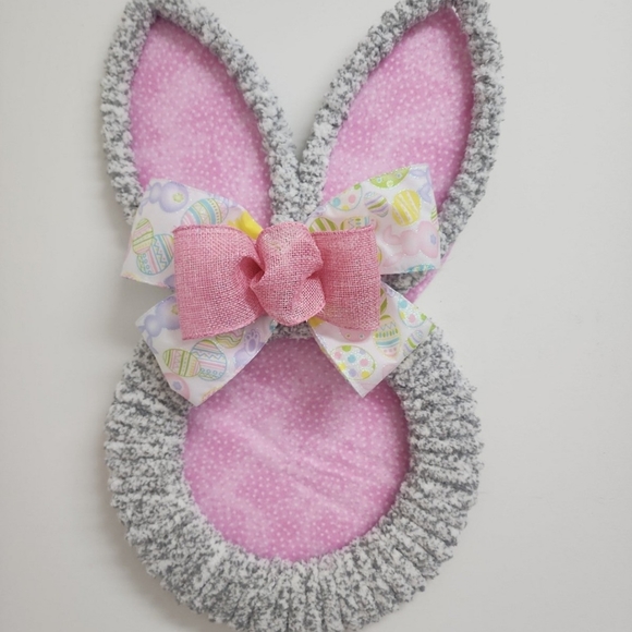 Handmade Other - Pink Spring/Easter Bunny Wreath with Bow.
